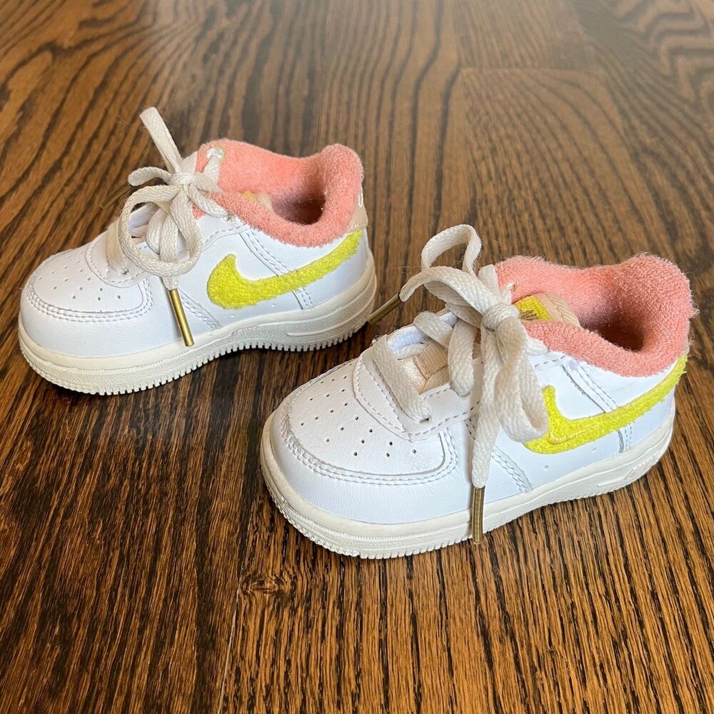 Nike Force 1 LV8 TD 'White Yellow Strike’ (4C)